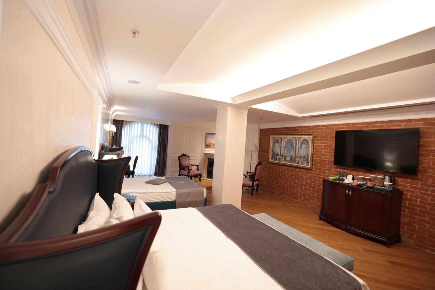 Superior Family Room 